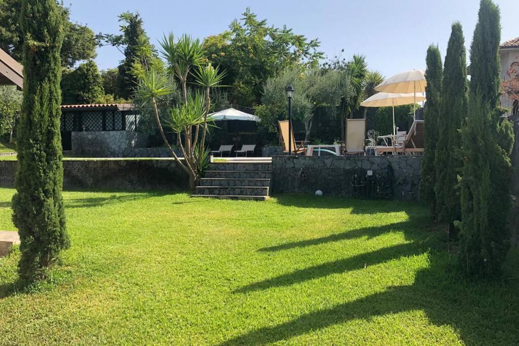 Casa Di Paco A Nicolosi Mascalucia Luaran gambar