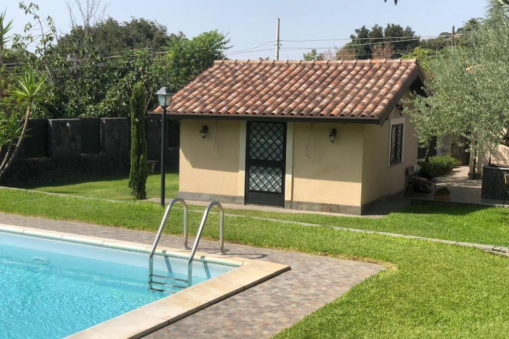 Casa Di Paco A Nicolosi Mascalucia Luaran gambar